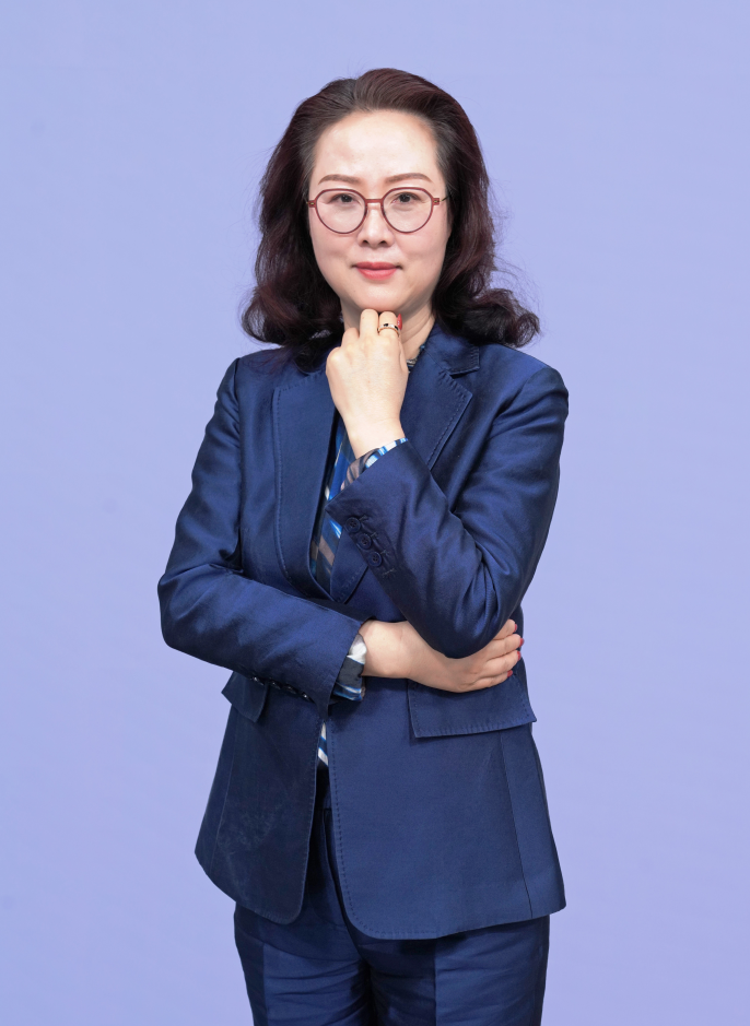 第12屆（2022年）中國電池行業(yè)年度人物：羅潔