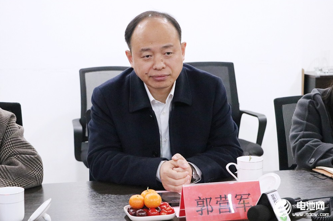 中國(guó)電池新能源產(chǎn)業(yè)鏈調(diào)研團(tuán)一行參觀考察湖州昆侖