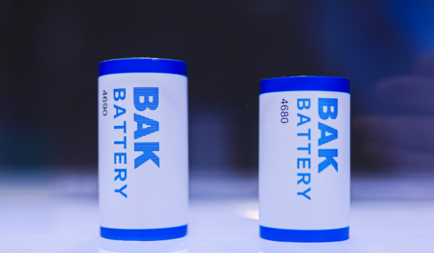 比克電池：大圓柱動力電池是超高安全且性能全面的“六邊形戰(zhàn)士”