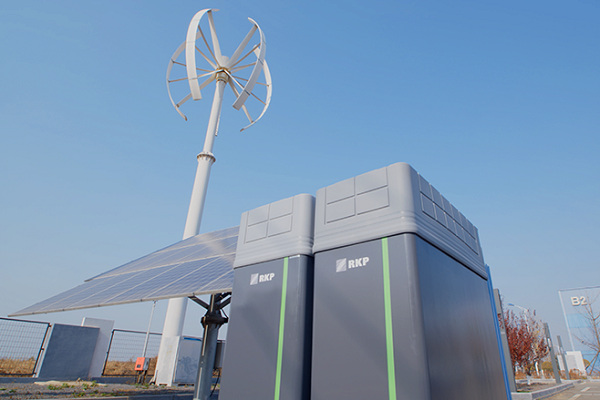 融科儲能完成超10億B輪融資 加速釩液流電池儲能商業(yè)化進程