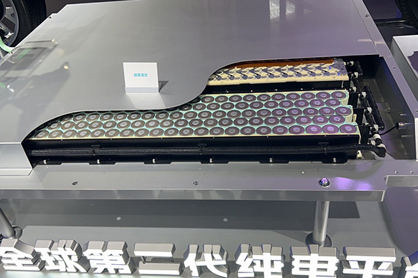 上海車展現場花式“內卷” A0級將成為下一個增長點