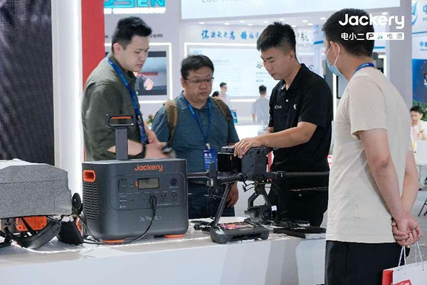 安防應(yīng)急新力量！華寶新能SG 2000 Plus亮相中國國際國防電子展