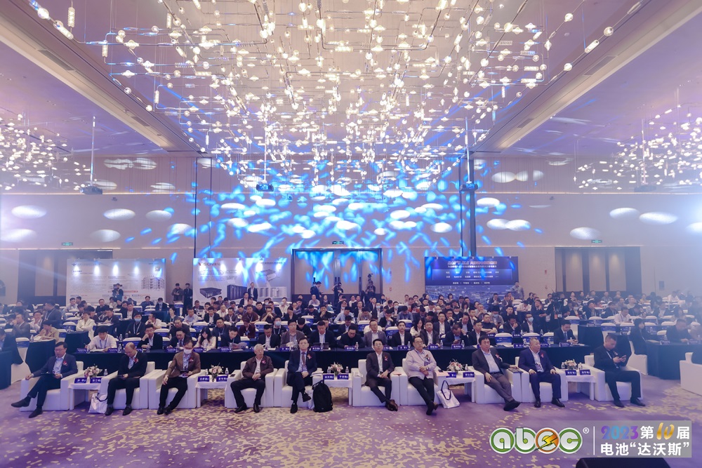 內卷時代，業績整體承壓，電池新能源企業如何求生求變？