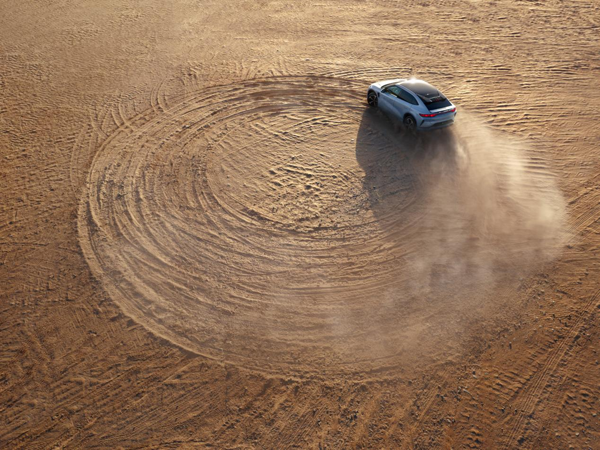 震撼價(jià)格！入門滿配！宋L 領(lǐng)潮上市18.98萬(wàn)元起！