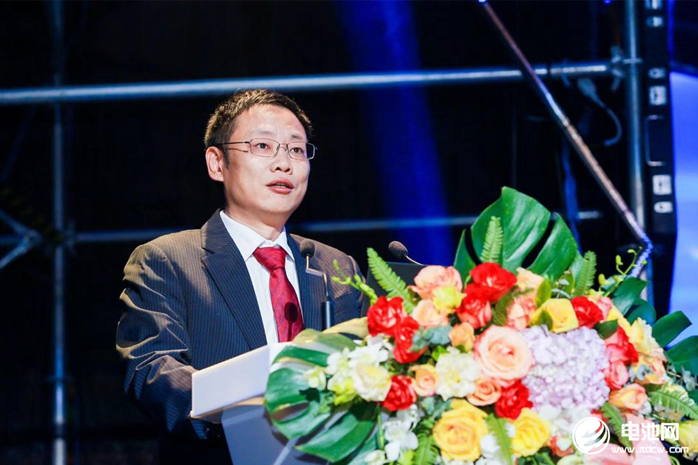 動力電池產(chǎn)業(yè)進入新存量化周期 智能裝備企業(yè)謀局全球化