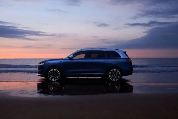 賽力斯汽車等在重慶成立智創(chuàng)公司 注冊(cè)資本12億