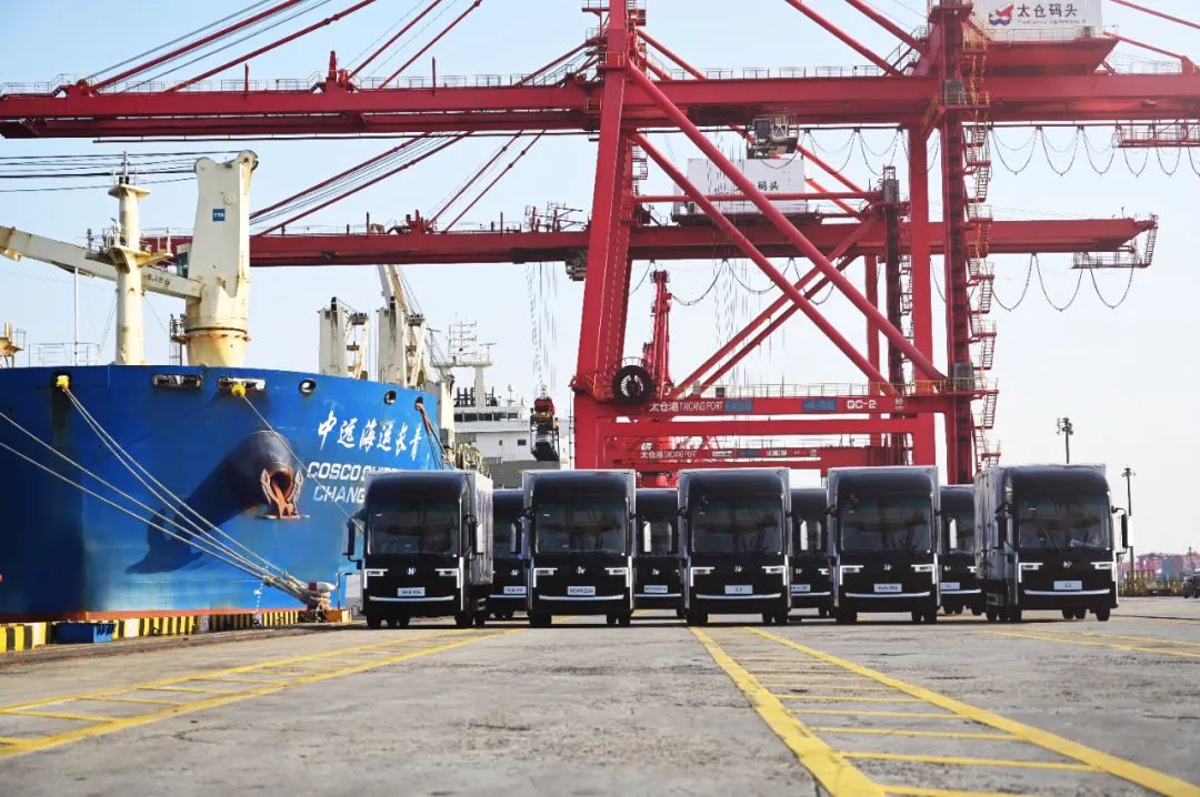 首批前晨iC1發(fā)運(yùn)中東 首批前晨iC1發(fā)運(yùn)中東