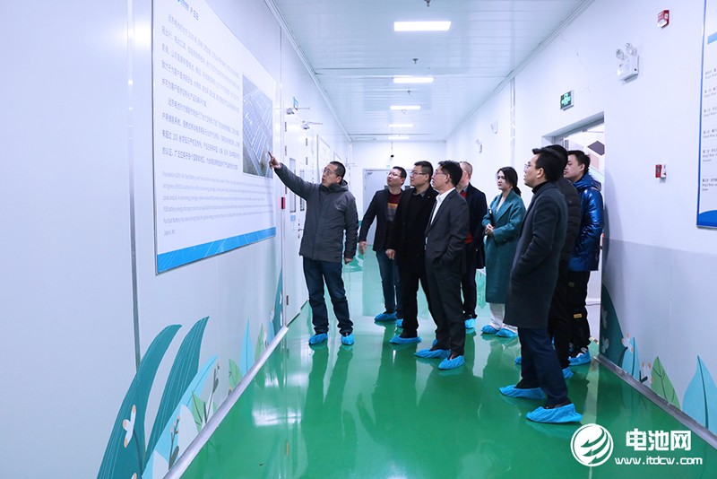 中國電池新能源產業鏈調研團一行參觀考察遠東電池