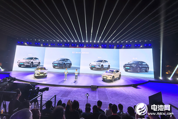 要卷就卷技術！比亞迪宋家族雙王炸齊發！