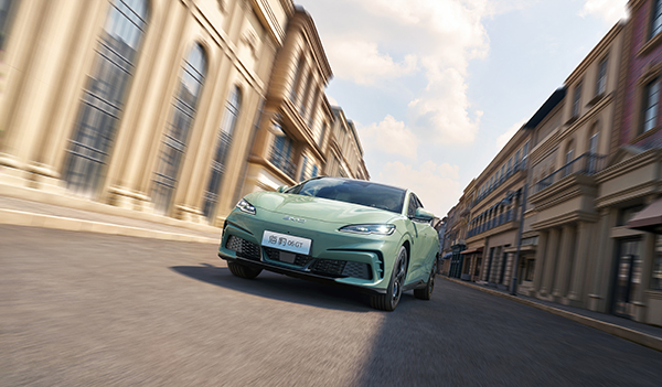 年輕人第一臺GT正式解鎖 比亞迪海豹06GT上市13.68萬元起