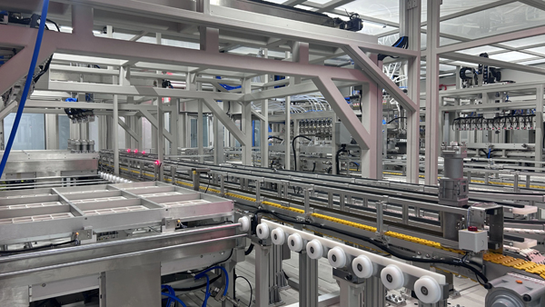 打造超充系！云山動力超充大圓柱電池量產正式通線