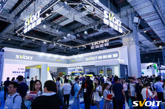 熱復合短刀備受青睞，蜂巢能源SNEC展再度斬獲2.1GWh儲能訂單！