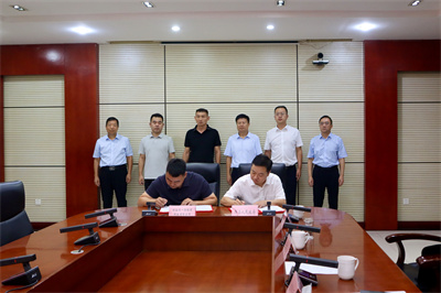 一新能源鋰電池及新材料項目簽約河南郟縣