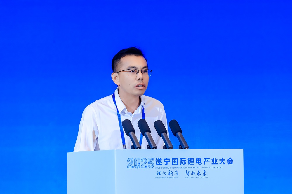 吳輝：2030年全球鋰電池出貨量將達5.1TWh 固態電池將達614GWh